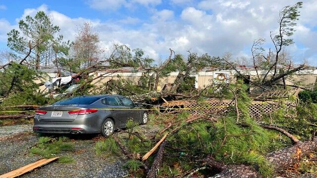 Tornado damage in Flatwood, Alabama